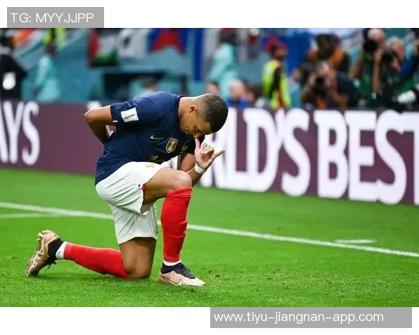 姆巴佩状态火热国家队近5场狂轰5球距吉鲁仅差4球争夺射手王