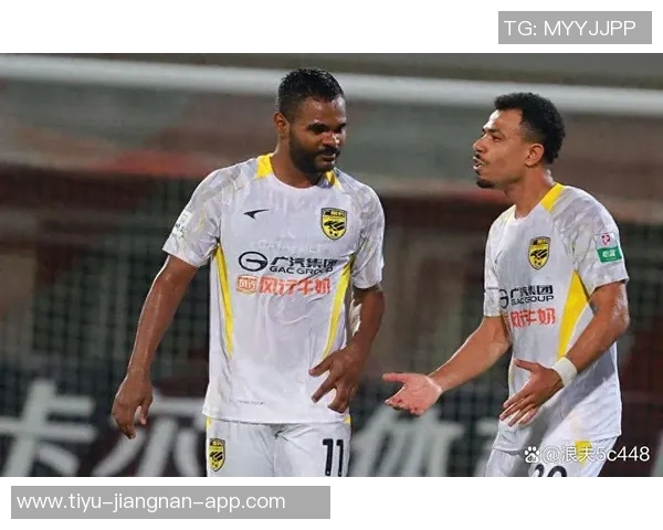 尼康一射两传荣膺中甲第29轮最佳球员助力广州豹再创佳绩 尼康一射两传荣膺中甲第29轮最佳球员助力广州豹再创佳绩