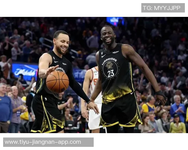 打普尔后交易追梦库里轻松场均40分裁判对他心存不满 打普尔后交易追梦库里轻松场均40分裁判对他心存不满